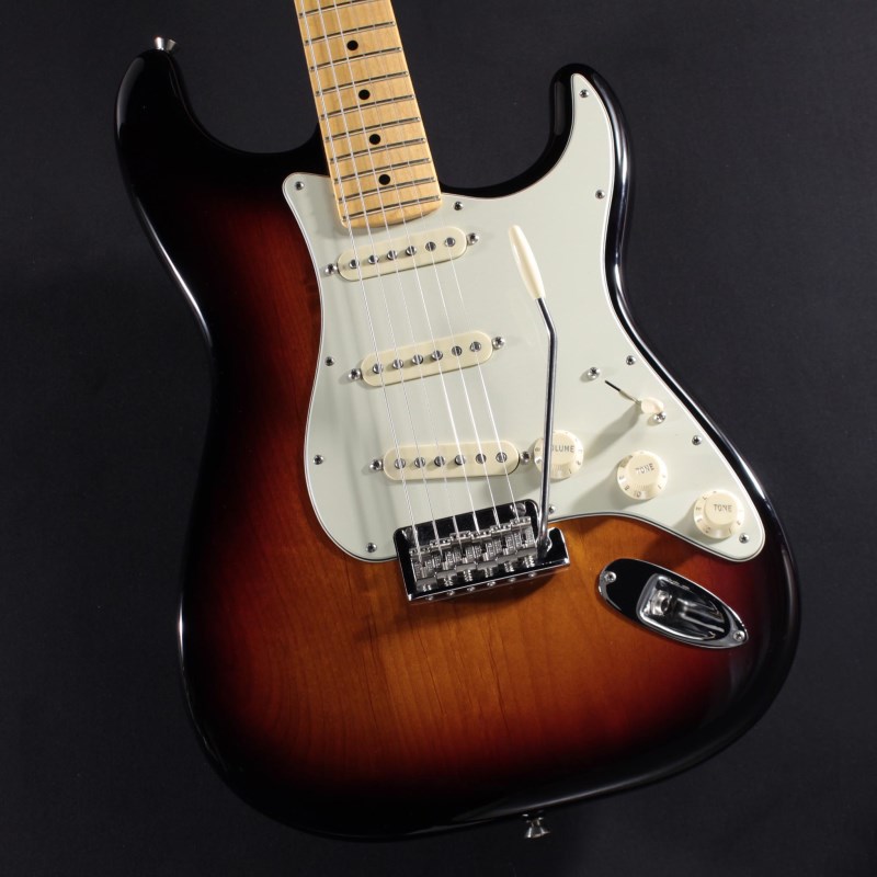 Fender USA American Professional Stratocaster (3-Color Sunburst)の画像